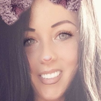 Kelly Louise Sheridan Naakt