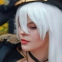 khumoy.cos Naakt