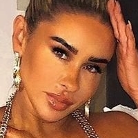 Lacey Montgomery Naakt
