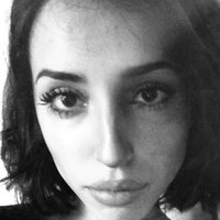 Lara Phillips Naakt