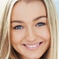 Laura Grady Naakt