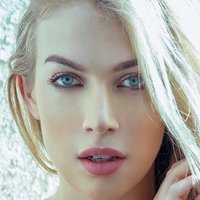 Laura Jacobs Naakt