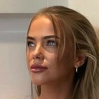 Laura Rypa Naakt