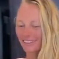 Laura Weyel Naakt