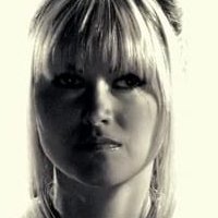 Lisa Marie Newmyer Naakt