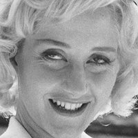 Liz Fraser Naakt