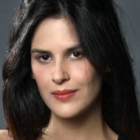 Luíza Mariani Naakt