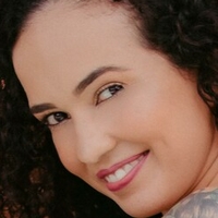 Mari Curly Suicide Naakt