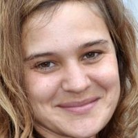 Marie Denarnaud Naakt