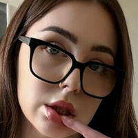 mikaylah Naakt