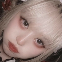 min_cosplay Naakt