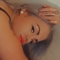 Misslucyjane Naakt