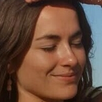 Molly Wallace Naakt