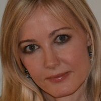 Monique Moore Naakt
