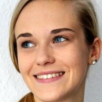 Nadine Koesters Naakt
