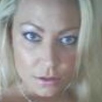 Nadine Riess Naakt