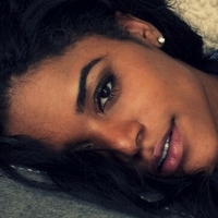 Nia Moore Naakt