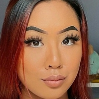 Nicolenguyen Naakt