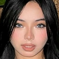 Nikka Rivero Naakt