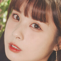 niniru Naakt
