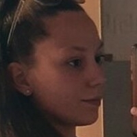 OF Profil meiner ehemaligen Nachbarin? Naakt