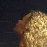 Oliviaidafals Naakt