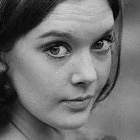 Pamela Franklin Naakt