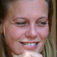 Pascale Devigne Naakt