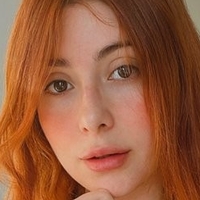 paulaeal Naakt