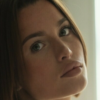 Perrine Blampain Naakt