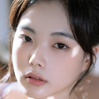 Roah Leehee Naakt