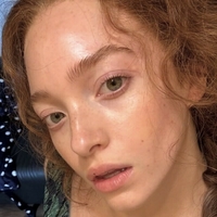 Rowan Robinson Naakt