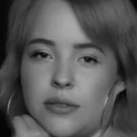 Sabrina Duffek Naakt