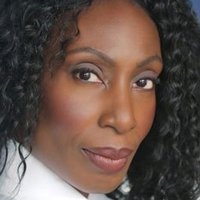 Samia Akudo Naakt
