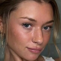 Sara Brooks Naakt