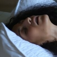 Sara Powol Naakt