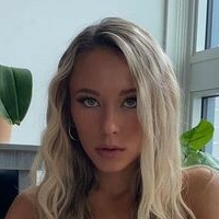 Sarah Houchens Naakt