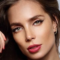 Sarai Givaty Naakt