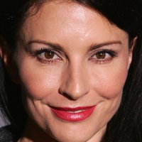 Simmone Mackinnon Naakt