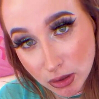 Skye Mae Naakt