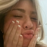 skyyleee Naakt