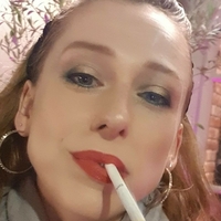 smokingmom Naakt