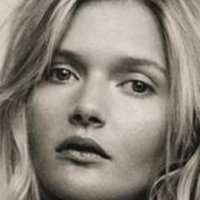 Sophie Kennedy Clark Naakt