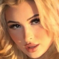 Sophie Shay Naakt