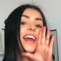 Thaina Bicalho Naakt