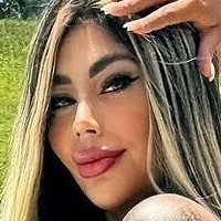 Thaís Perez Naakt