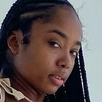 theniknikcourtney Naakt