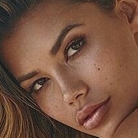Tiffany Keller Naakt