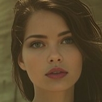 Vaelora Reed Naakt