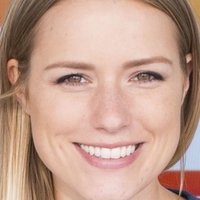 Vanessa Meisinger Naakt